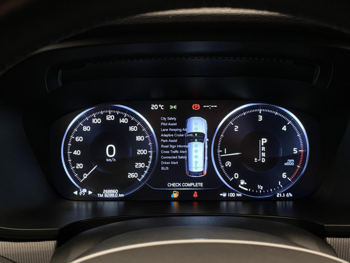 Volvo V90 CC D5 AWD INSCRIPTION AUT CZ 2.0 d CC CC