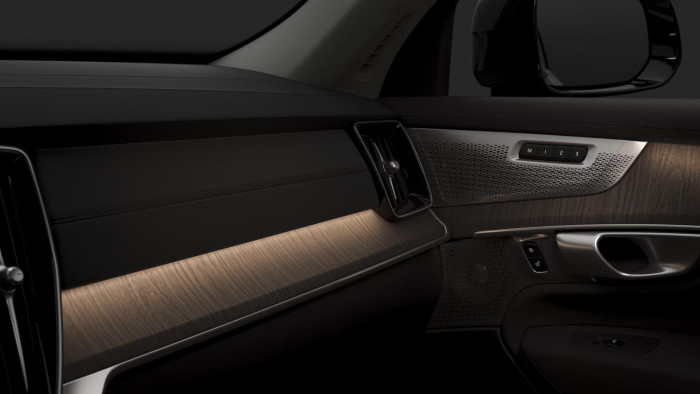 Volvo XC90 T8 AWD RECHARGE DARK PLUS AUT