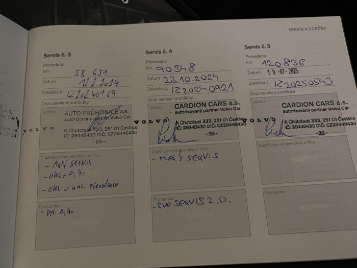 Volvo XC60 B4 AWD MOMENTUM AUT CZ 2.0 Momentum