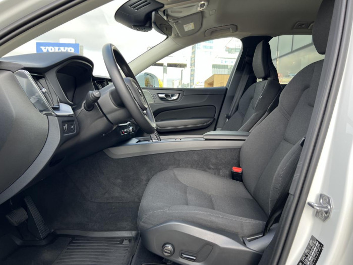 Volvo XC60 B4 AWD MOMENTUM Aut 1.maj. 2.0 Momentum