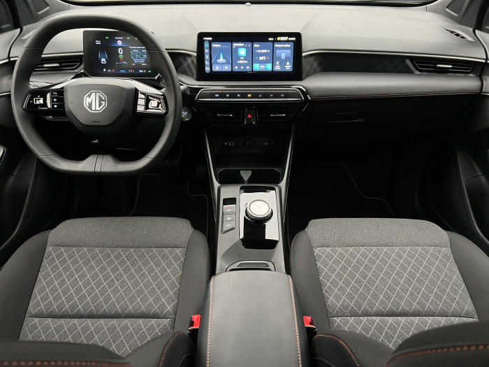 MG MG3 1.5 EMOTION Hybrid+ AUT CZ