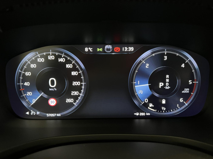 Volvo V60 CC B4 PRO AUT 1.maj. 2.0 CC CC