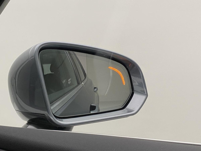 Volvo V60 B4 MOMENTUM AUT REZERVACE 2.0 Momentum