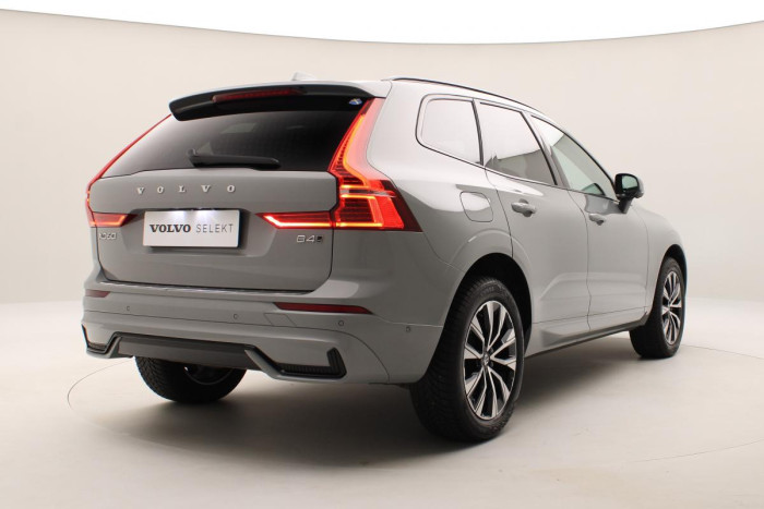 Volvo XC60 B4 AWD DARK PLUS AUT CZ 1.maj