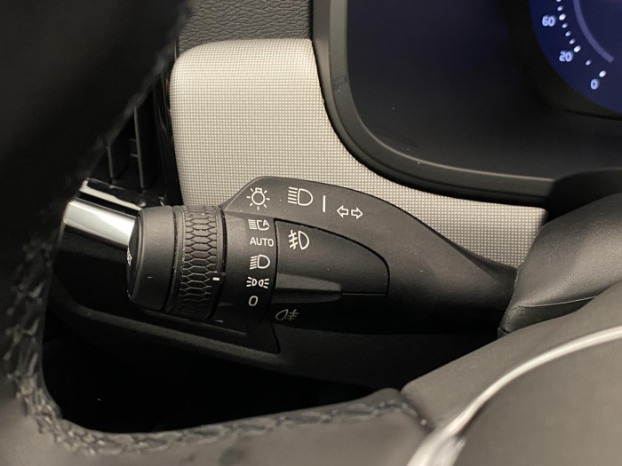 Volvo V90 T6 AWD PLUG-IN DARK PLUS AUT