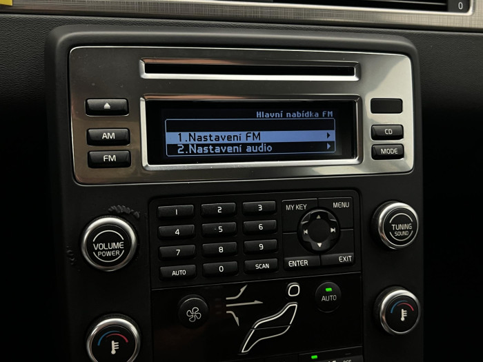 Volvo V70 D5 MOMENTUM AUT 2.4 d Momentum