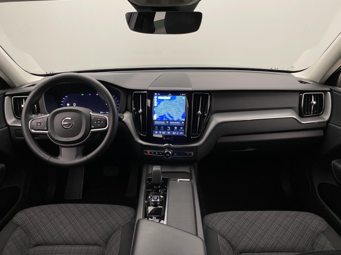 Volvo XC60 B4 AWD CORE AUT CZ