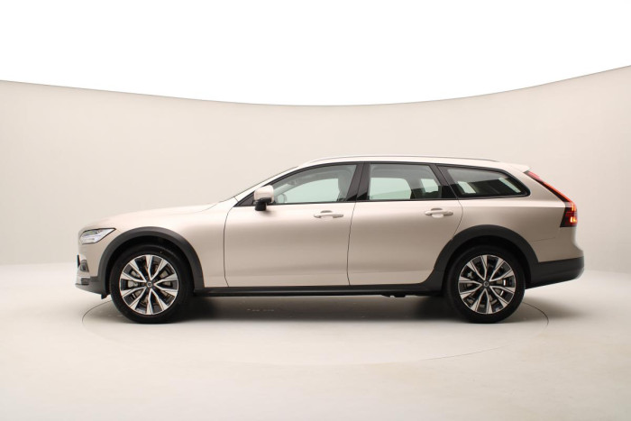 Volvo V90 B4 AWD CROSS COUNTRY ULTIMATE