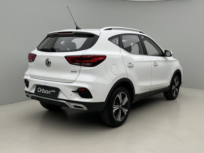 MG ZS 1.5 ESSENTIAL PLUS CZ 1.maj.