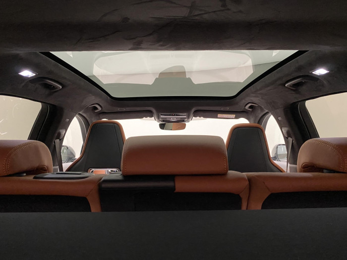 Jaguar F-Pace REZERVACE