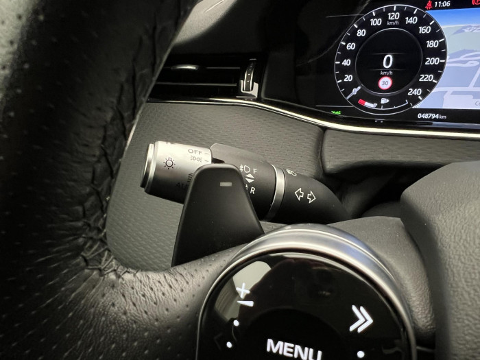 Land Rover Range Rover Evoque P200 AWD R-DYNAMIC AUT CZ 2.0 Dynamic