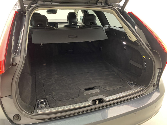 Volvo V90 D4 MOMENTUM AUT 2.0 d Momentum