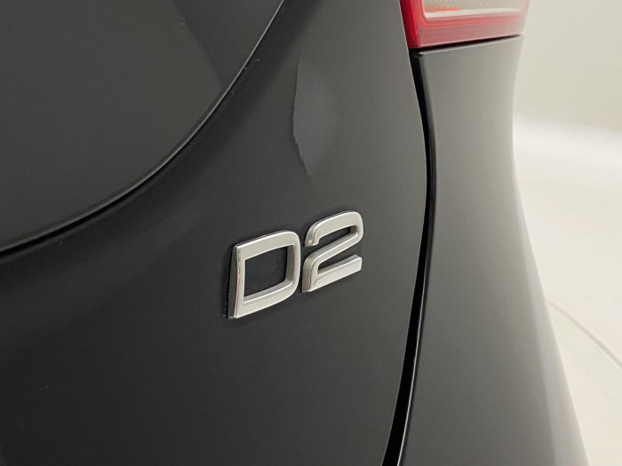 Volvo V40 D2 MOMENTUM REZERVACE 2.0 d Momentum