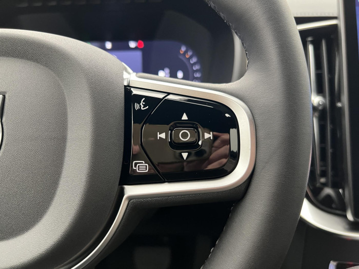 Volvo XC90 B5 AWD DARK PLUS AUT