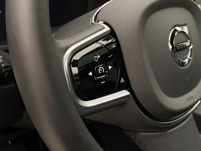 Volvo XC60 B5 AWD ULTIMATE BLACK EDITION 2.0 Edition