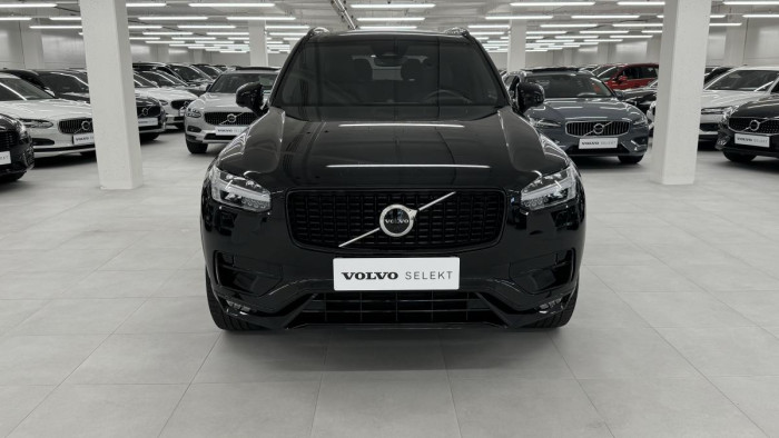 Volvo XC90 B5 AWD ULTIMATE REZERVACE