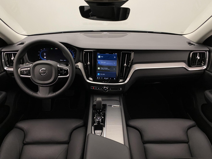 Volvo V60 CC B5 AWD PLUS AUT 1.maj