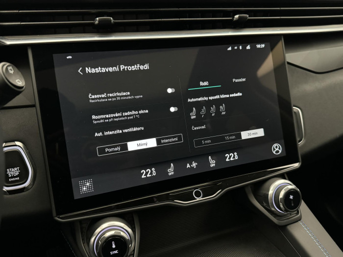 Lynk & Co 01 PHEV DCT AUT REZERVACE