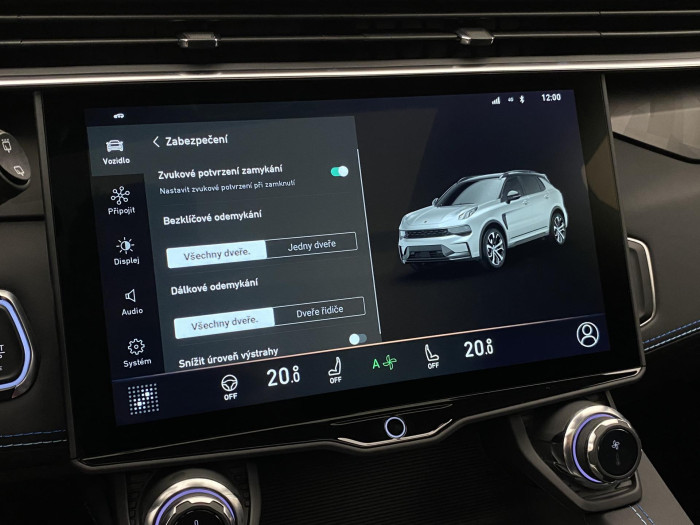 Lynk & Co 01 PHEV DCT AUT 1.maj REZERVACE