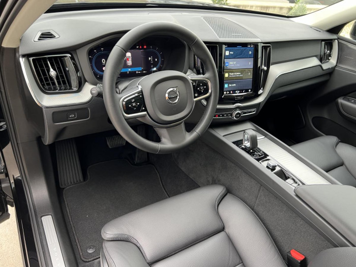 Volvo XC60 B4 AWD DARK PLUS Aut 1.maj. 2.0 Plus