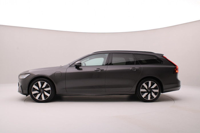Volvo V90 T6 AWD Plug-in DARK PLUS AUT