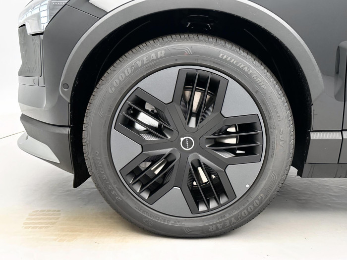 Volvo EX30 CROSS COUNTRY TWIN ULTRA