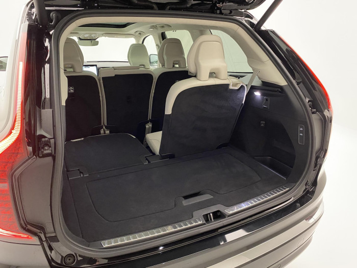 Volvo XC90 T8 AWD RECHARGE BRIGHT ULTRA 7