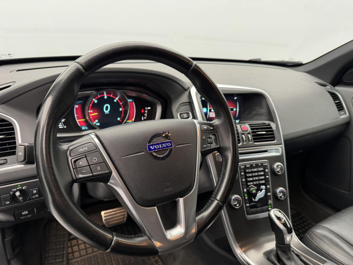 Volvo XC60 D5 AWD SUMMUM AUT 2.4 d Summum