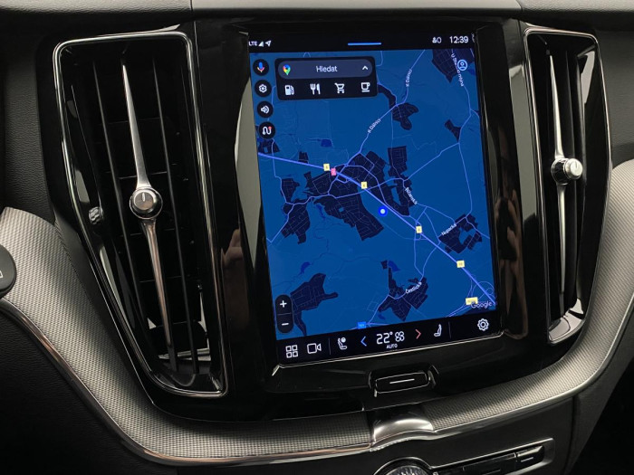 Volvo XC60 B4 PLUS DARK AUT REZERVACE 2.0 Plus