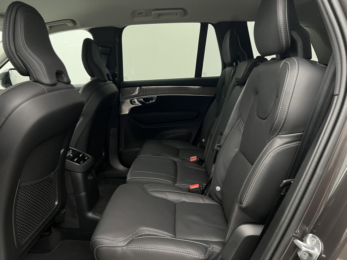 Volvo XC90 T8 AWD RECHARGE DARK PLUS AUT
