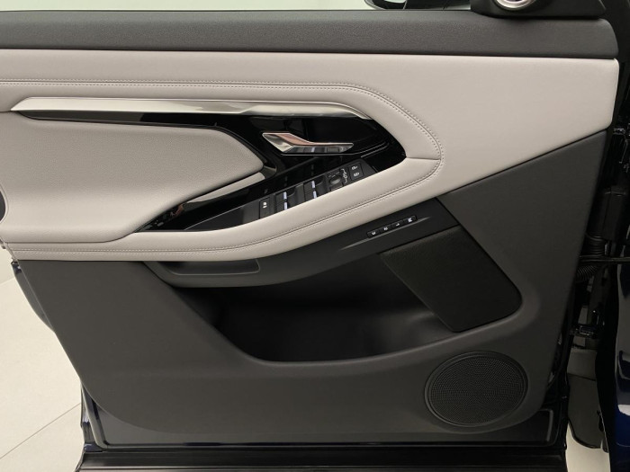 Land Rover Range Rover Evoque D200 R-DYNAMIC SE AWD AUT 2.0 d Dynamic SE