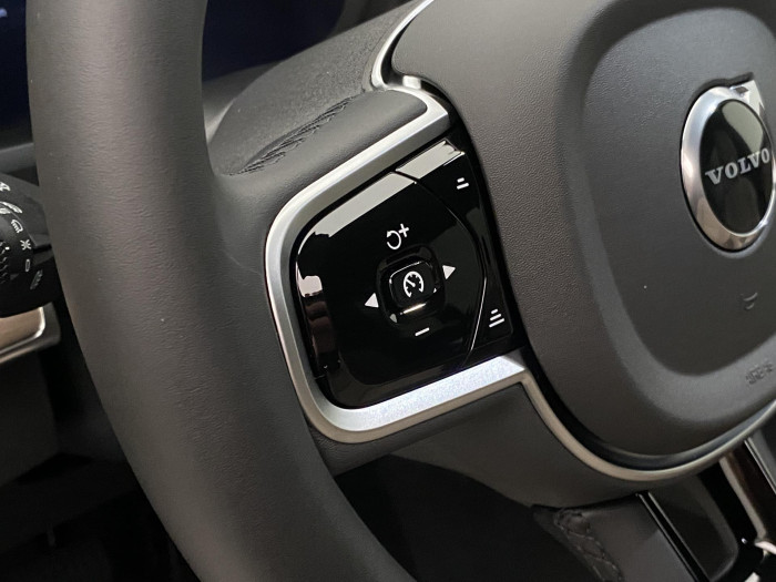 Volvo XC90 T8 AWD RECHARGE BRIGHT PLUS 7m
