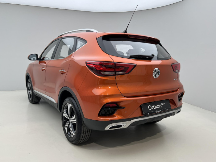 MG ZS 1.5 ESSENTIAL PLUS CZ 1.maj.
