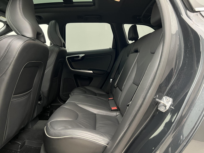 Volvo XC60 D4 AWD MOMENTUM AUT 2.4 d Momentum