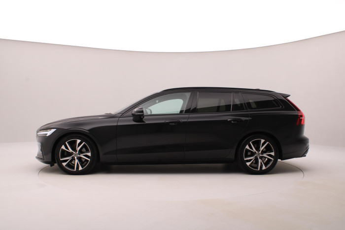 Volvo V60 B3 DARK PLUS REZERVACE
