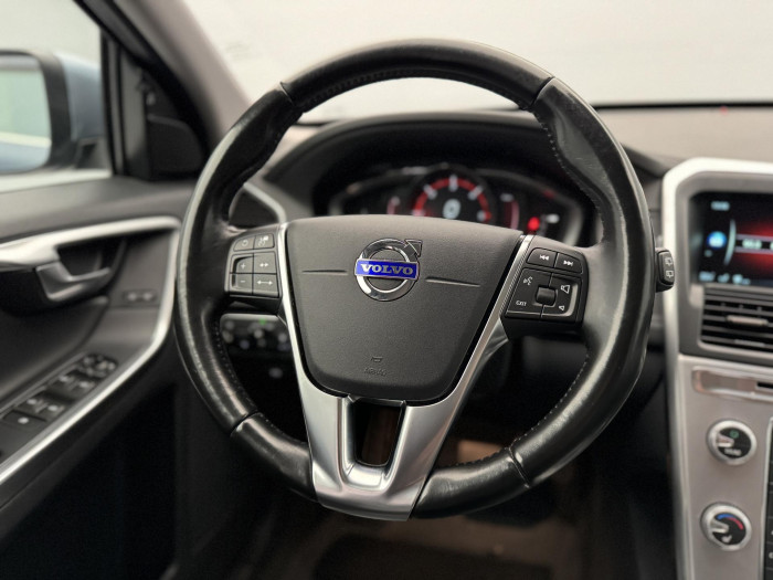 Volvo XC60 D4 AWD SUMMUM AUT 2.4 d Summum