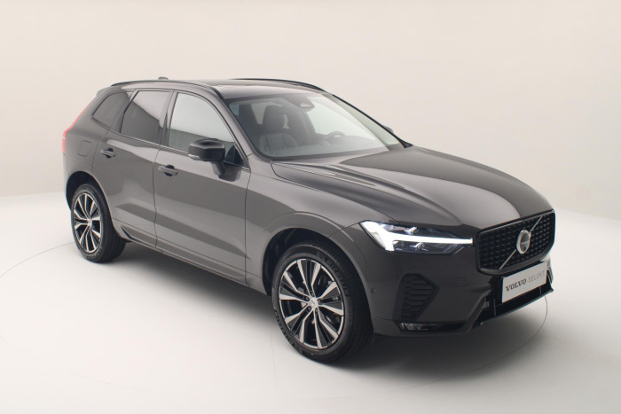 Volvo XC60 B5 AWD ULTRA DARK AUT CZ 1.maj