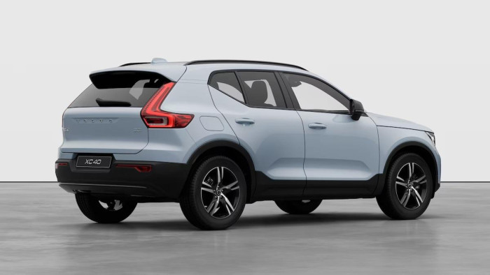 Volvo XC40 B3 AUT DARK PLUS