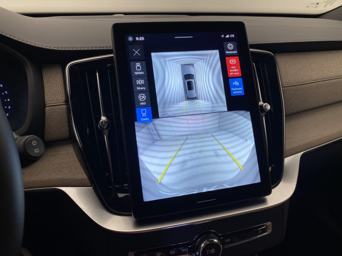 Volvo XC90 B5 AWD BRIGHT PLUS AUT CZ 7m