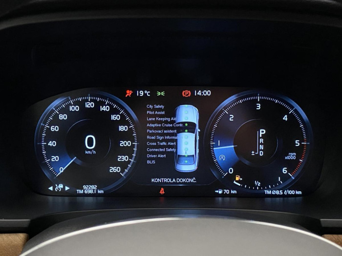 Volvo S90 D5 AWD INSCRIPTION REZERVACE 2.0 d