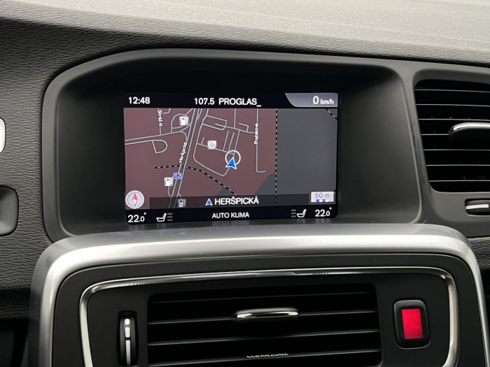 Volvo V60 CC D4 AWD SUMMUM AUT 2.4 d CC CC Summum