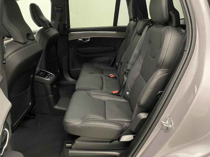 Volvo XC90 T8 AWD RECHARGE DARK PLUS 7m