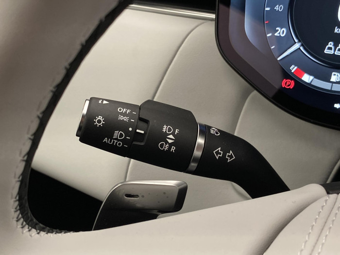 Land Rover Range Rover Sport D250 DYNAMIC SE AWD AUT 3.0 d Dynamic SE