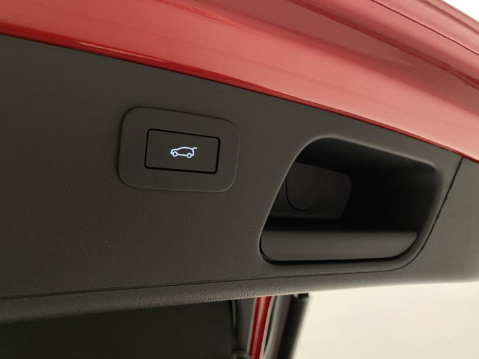 Jaguar E-Pace P250 R-DYNAMIC SE AWD AUT 2.0 Dynamic SE