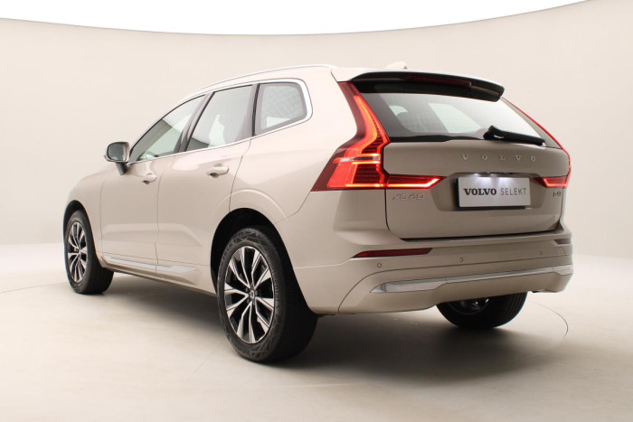 Volvo XC60 B4 AWD PLUS AUT REZERVACE