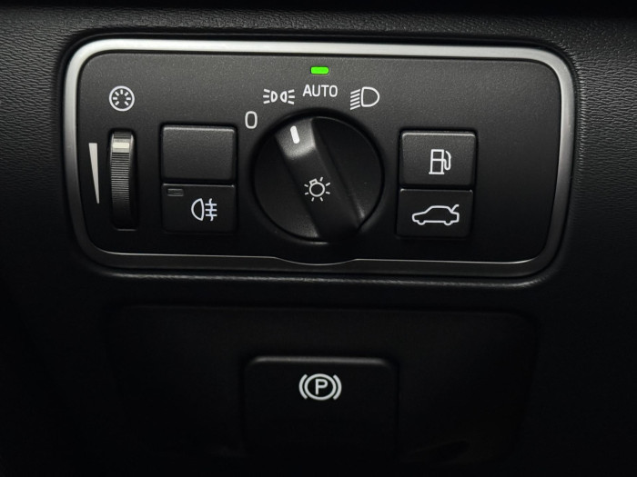 Volvo XC60 D4 SUMMUM AUT CZ 2.4 d Summum