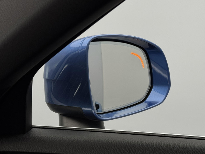 Volvo XC90 D5 AWD R-DESIGN AUT CZ 2.0 d