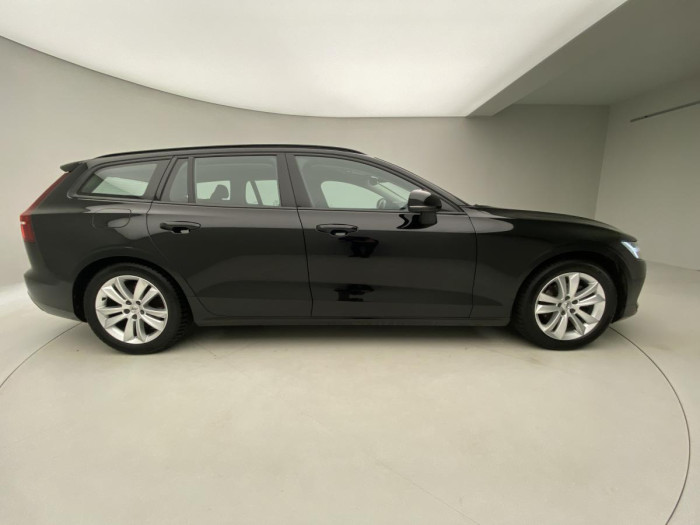 Volvo V60 D4 MOMENTUM 1.maj. REZERVACE 2.0 d Momentum
