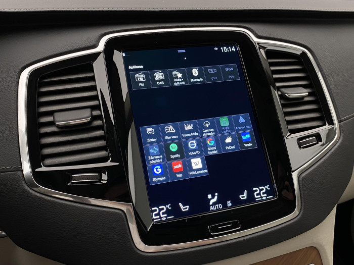 Volvo XC90 B5 AWD INCRIPTION REZERVACE