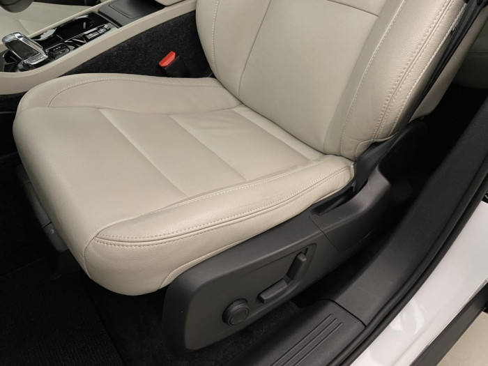 Volvo XC40 D3 AWD INSCRIPTION REZERVACE 2.0 d